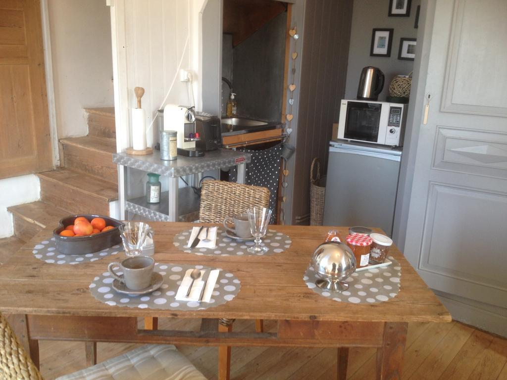 B&B - Entre terre et mer Frettecuisse Eksteriør billede